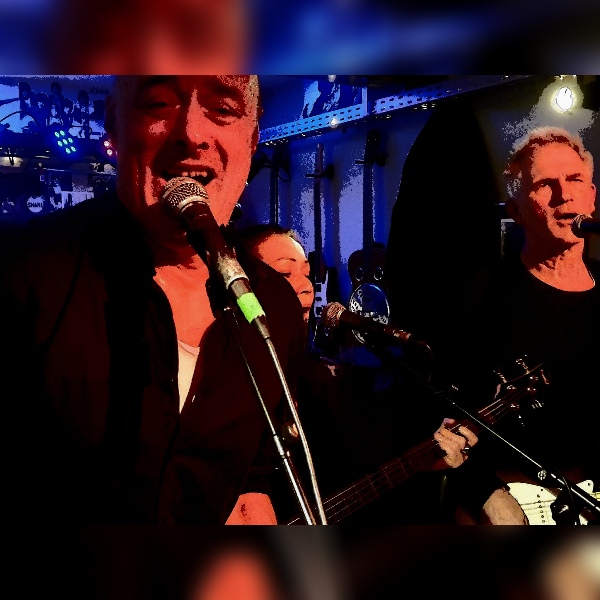 Live Music @ Rootz: Cheek to Cheek