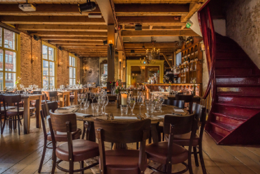 Eerste etage Rootz Biercafé Den Haag